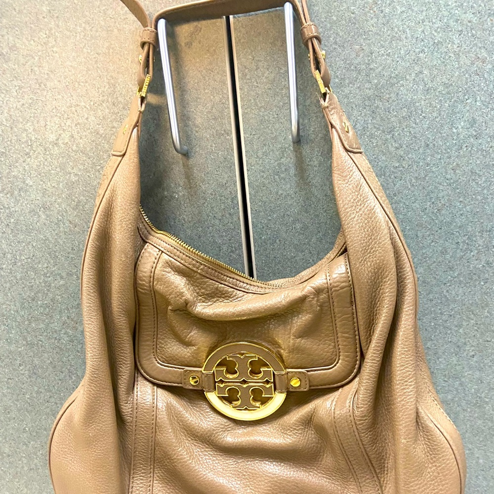 Tory Burch tan Amanda Hobo Bag